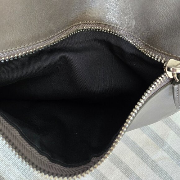 Coach Legacy Leather American Icon XL #19997 - Picture 7 of 16